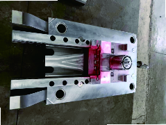 壓鑄模具制造專(zhuān)業(yè)技術(shù)_紅丹配模法_鋁壓鑄件披鋒